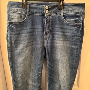 Wallflower brand jeans size 14 long. Like new! Bootleg/straight leg fit.
